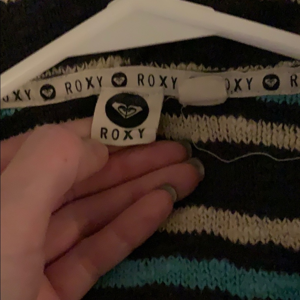 Cute Roxy Surfer Sweater - Picture 3 of 6